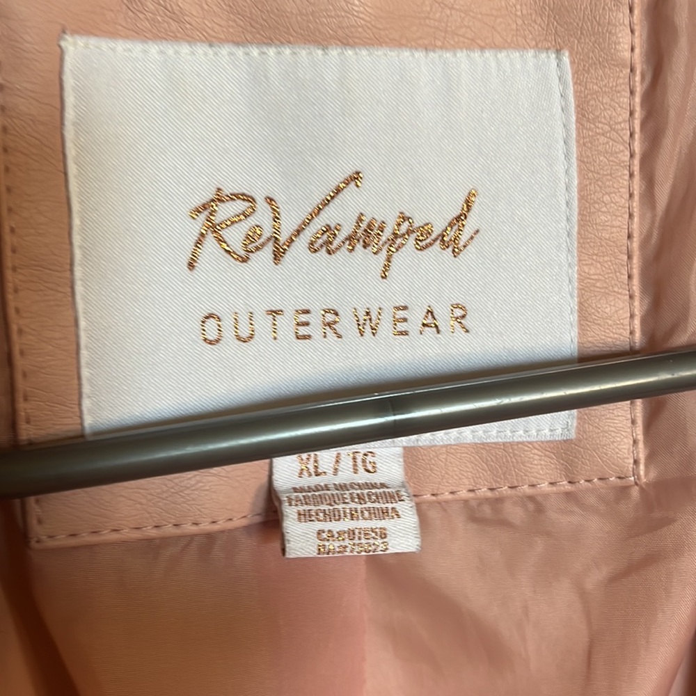 😄Pink Faux Leather Jacket XL - Picture 3 of 4